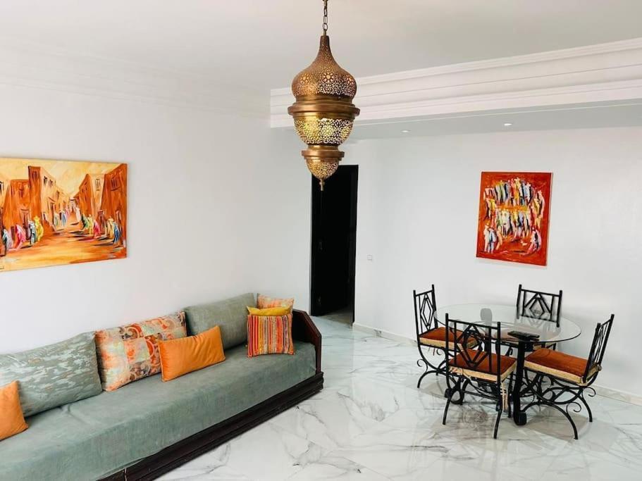 Charmant Appartement Avec Piscine 2Chambres Au Coeur De Gueliz Марракеш Экстерьер фото