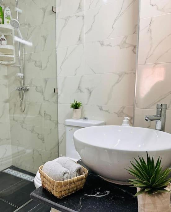 Charmant Appartement Avec Piscine 2Chambres Au Coeur De Gueliz Марракеш Экстерьер фото